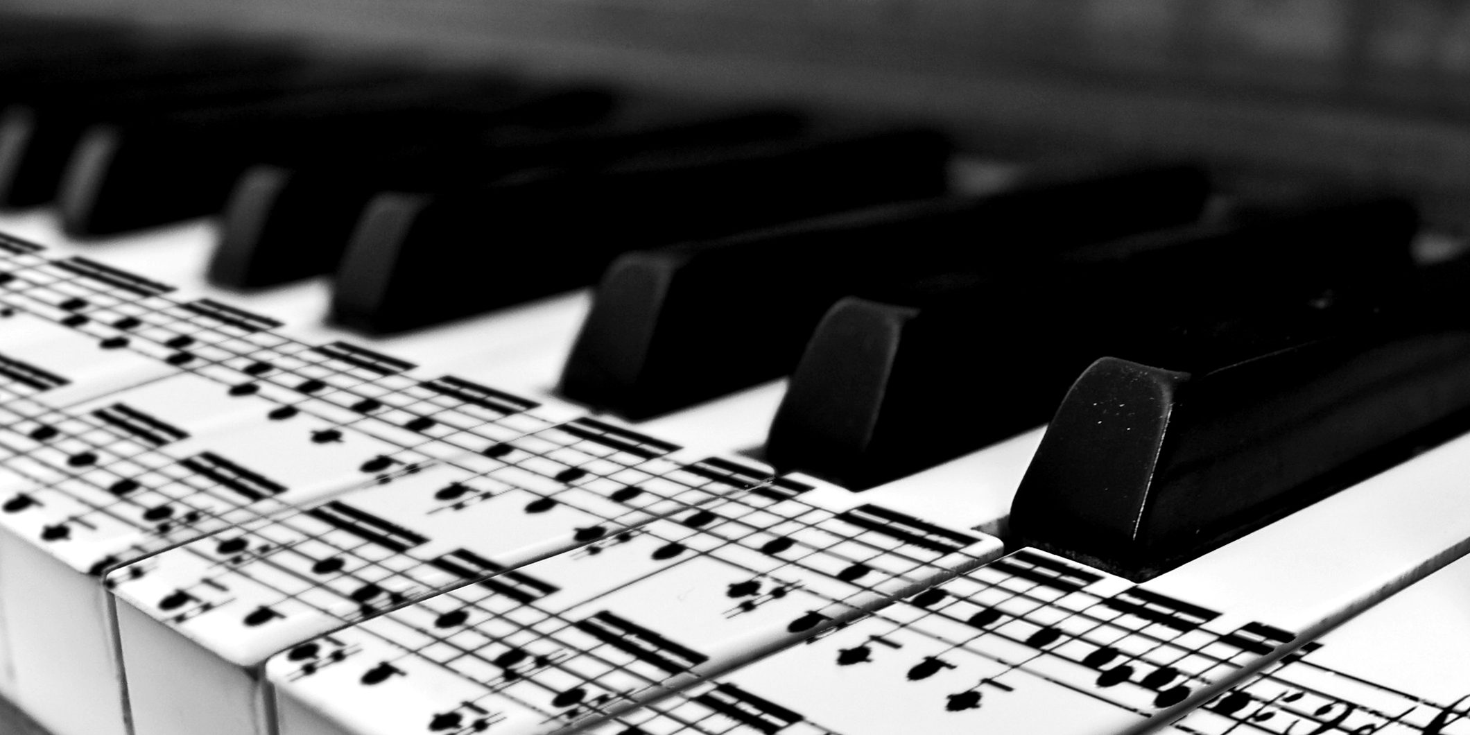 Κοντινή φωτογραφία πιάνου